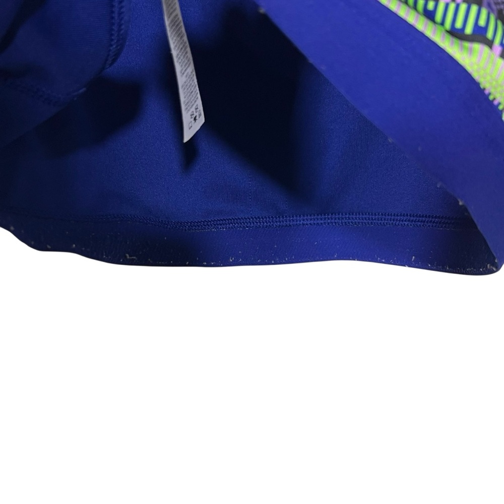 Nike Sports Bra Size Medium - Picture 6 of 6